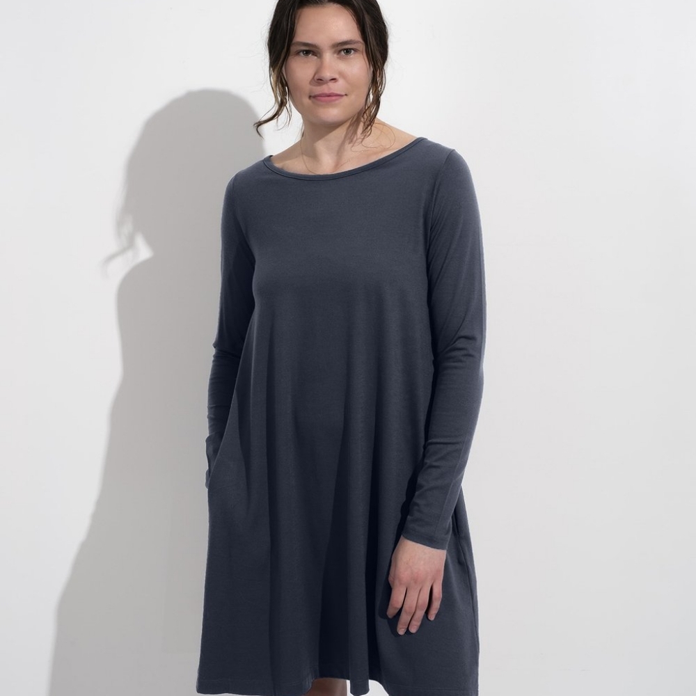 Wool& Rowena Swing Dress.  New.  Size L-Long